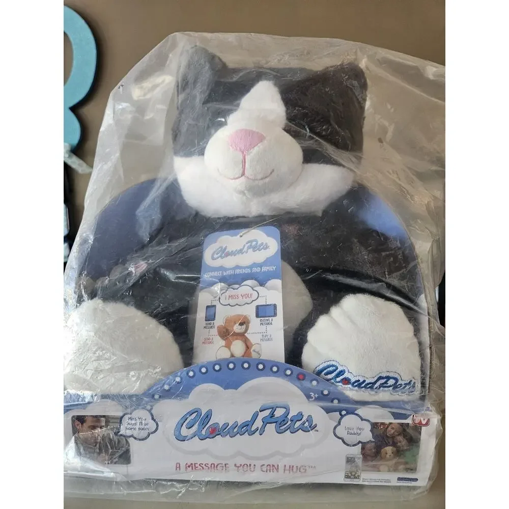 Jay@Play Cloud Pets Black & White CAT NIB plush connect with family friends
